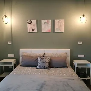 La Porta 8 Bed & Breakfast